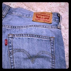 Levi shorts